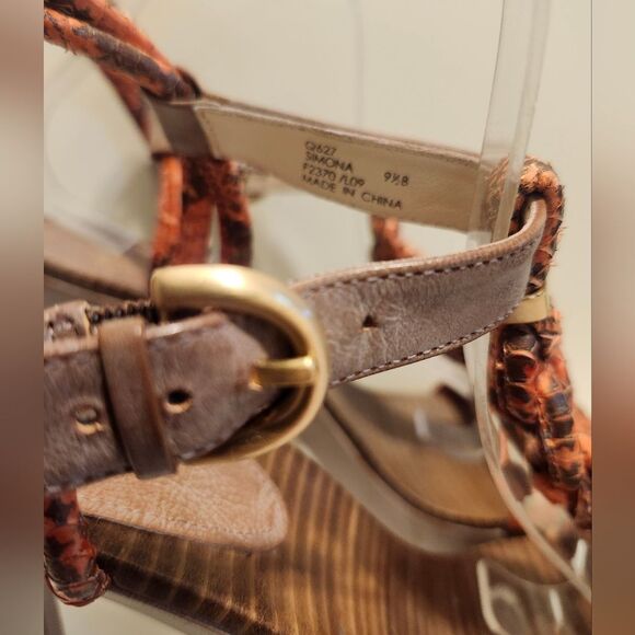 Brand New Coach "Simona" Orange/Tan Snake Waxy Leather Sandals Sz. 9 Ret $328 - Picture 6 of 9